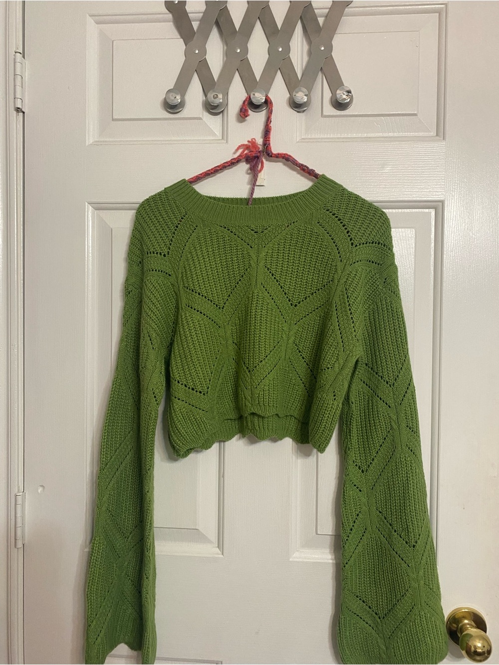 Cropped Cider Green Cable Knit Long-Sleeve Crop Sweater